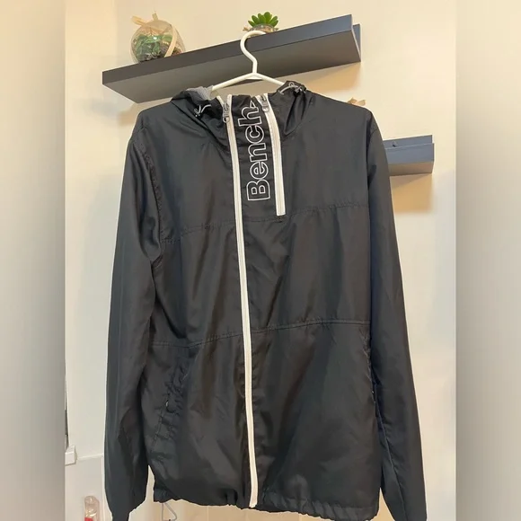 Bench rain jacket deals